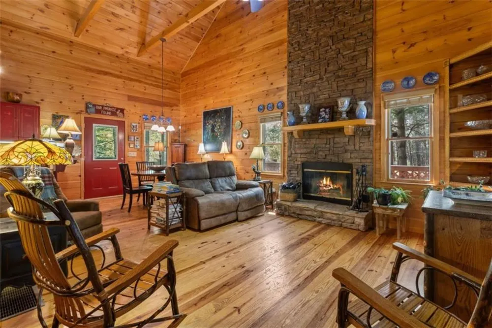 80 Stegall Mill Ridge Ellijay, GA 30536