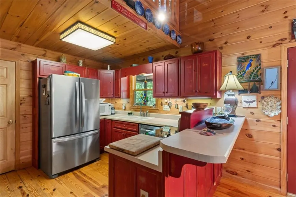 80 Stegall Mill Ridge Ellijay, GA 30536