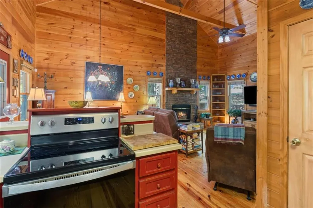 80 Stegall Mill Ridge Ellijay, GA 30536