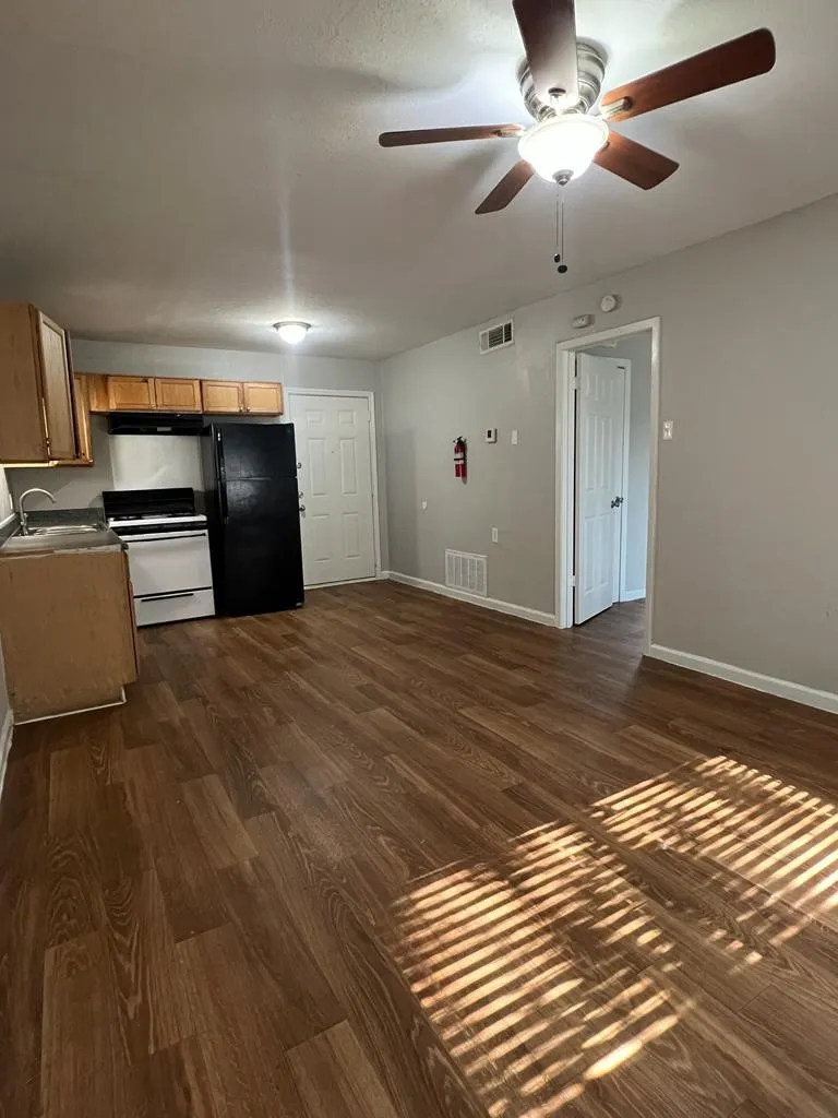 2429 Parkside #277 Irving, TX 75061
