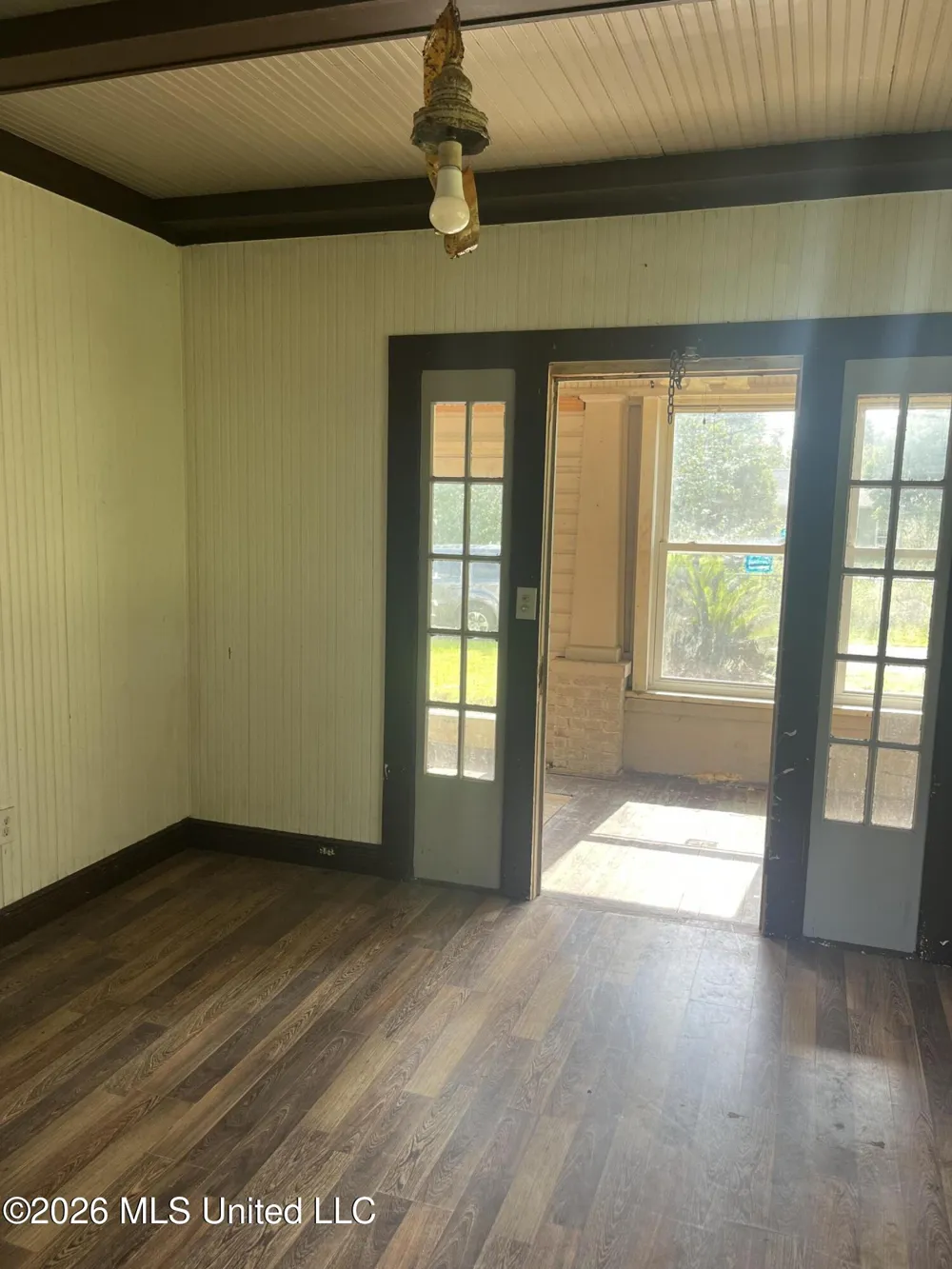 1127 Amar Street Waveland, MS 39576