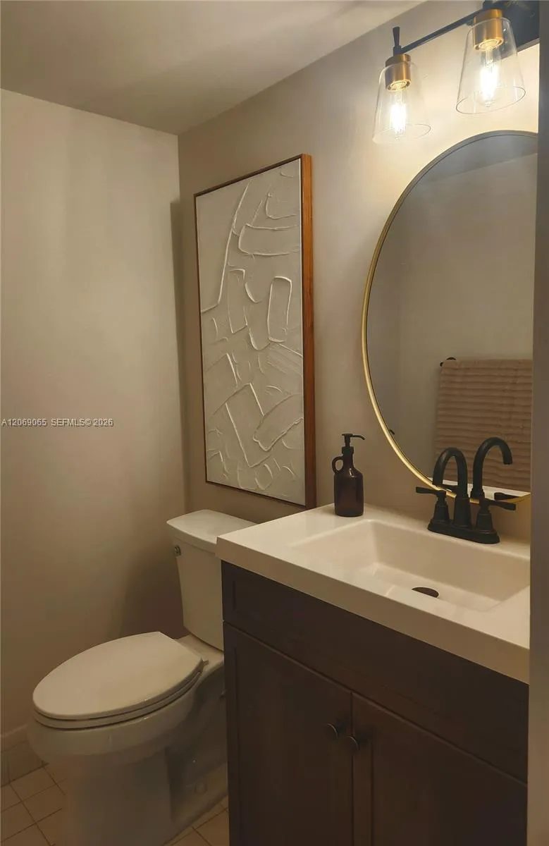 750 SW 133rd Ter #403C Pembroke Pines, FL 33027