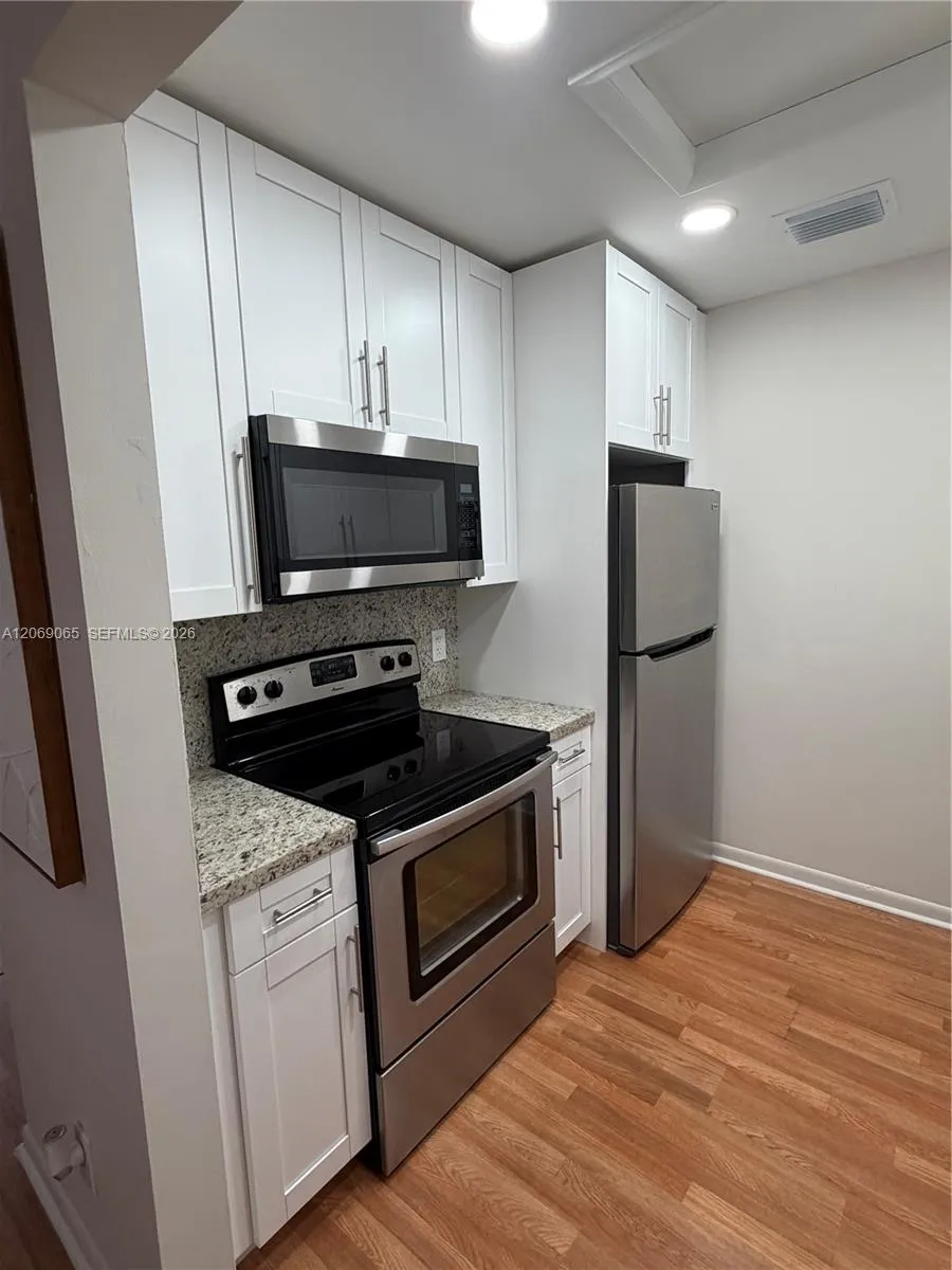 750 SW 133rd Ter #403C Pembroke Pines, FL 33027
