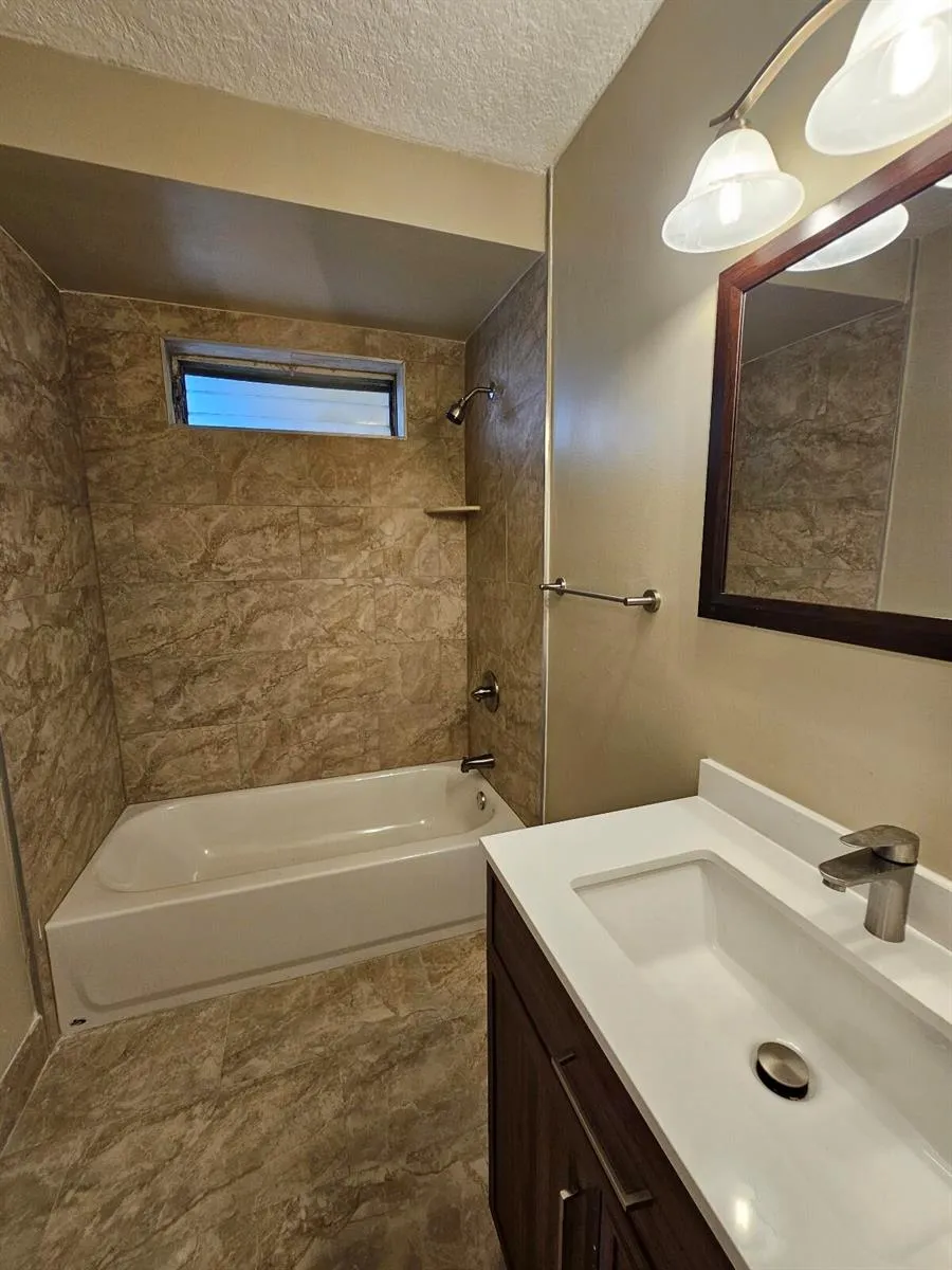 1200 W Blue Heron Boulevard #5 Riviera Beach, FL 33404