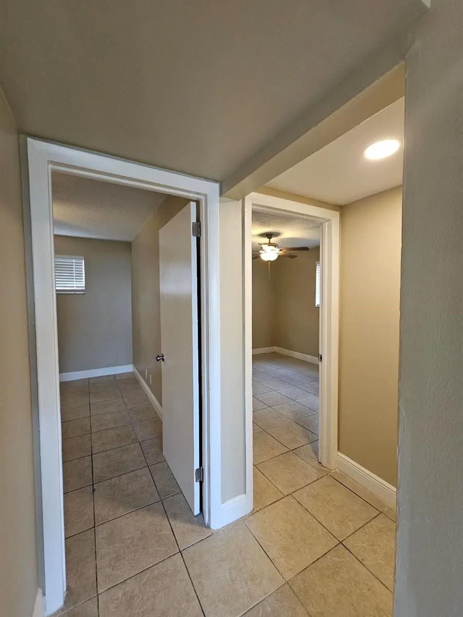 1200 W Blue Heron Boulevard #5 Riviera Beach, FL 33404