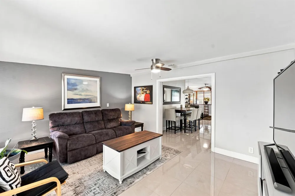 4110 NW 16TH AVENUE Oakland Park, FL 33309