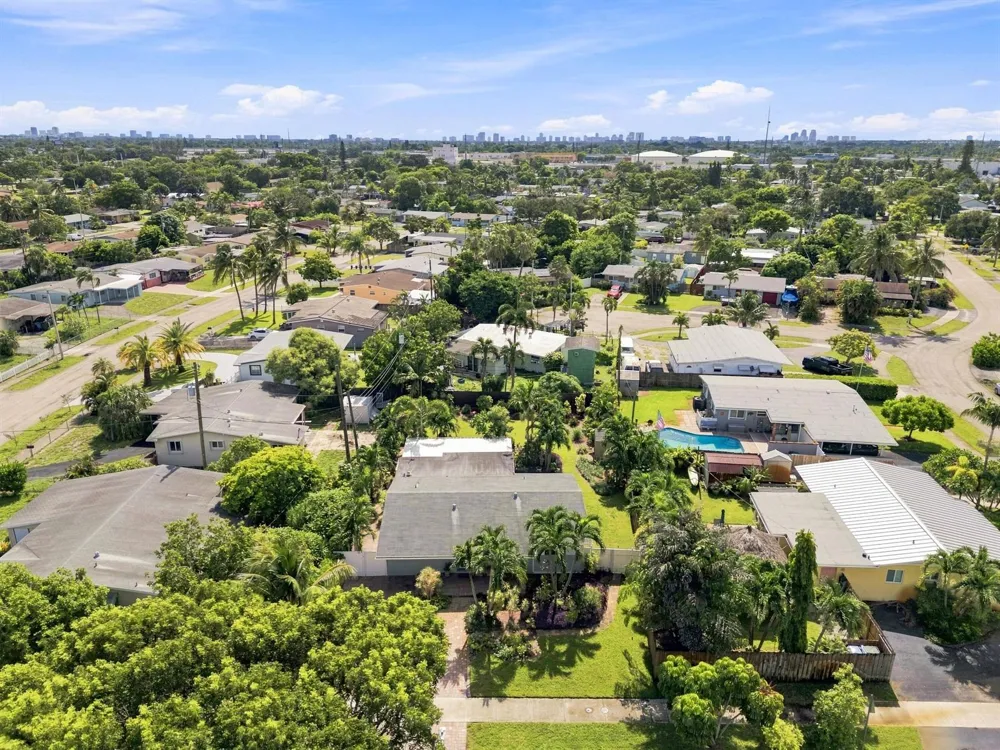4110 NW 16TH AVENUE Oakland Park, FL 33309