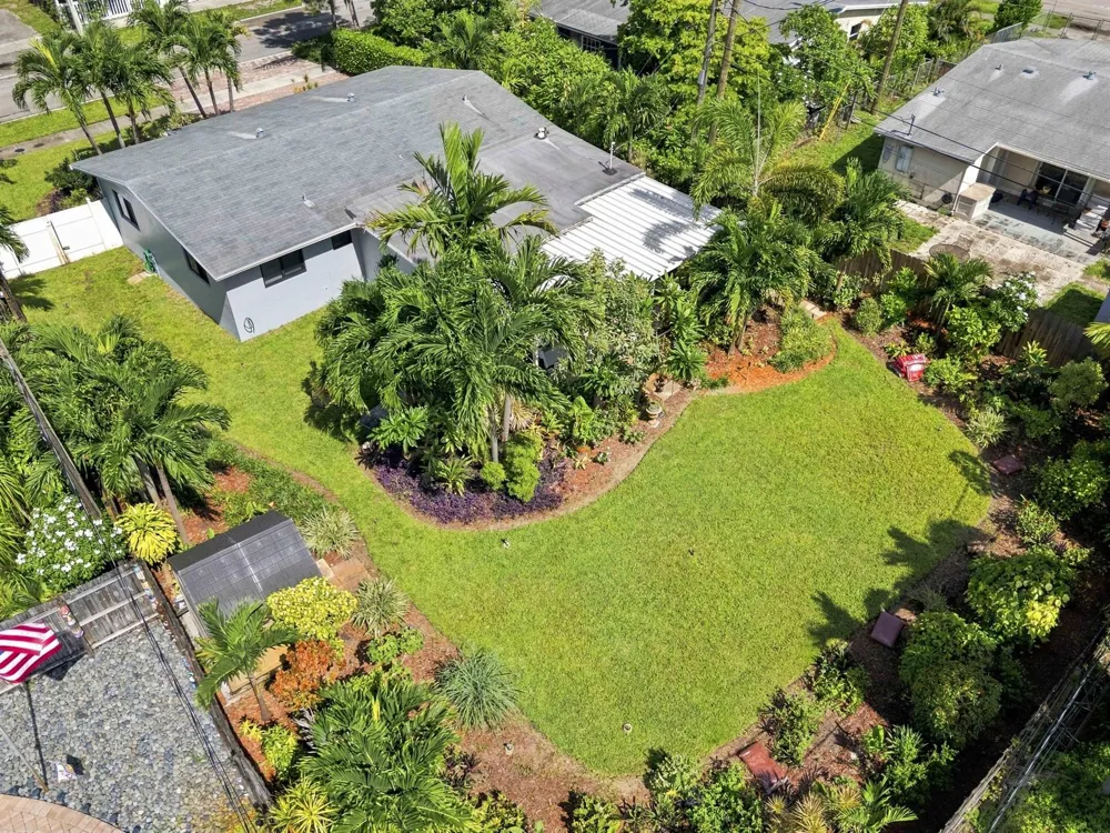 4110 NW 16TH AVENUE Oakland Park, FL 33309