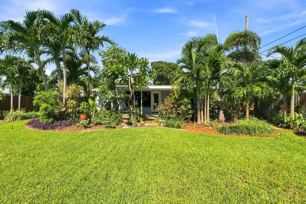 4110 NW 16TH AVENUE Oakland Park, FL 33309