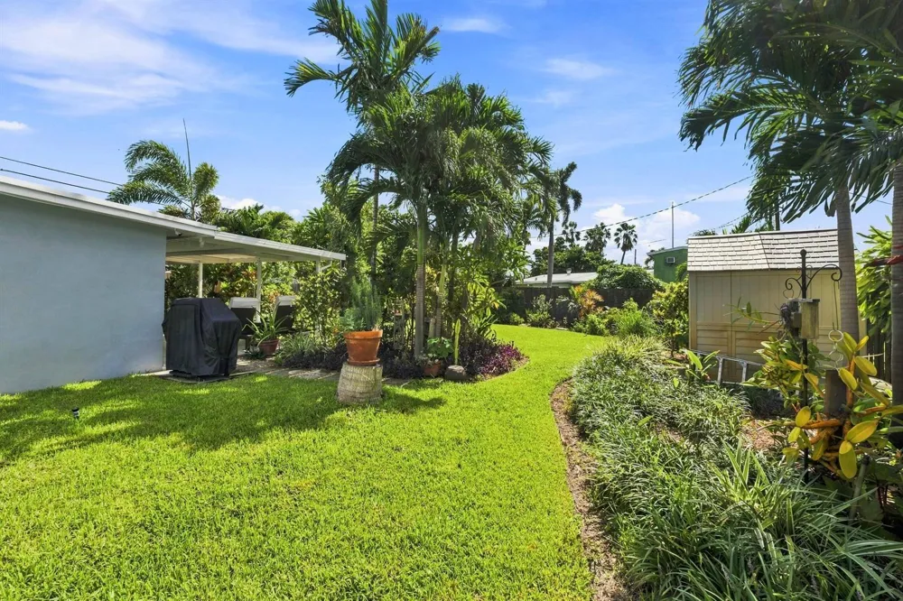 4110 NW 16TH AVENUE Oakland Park, FL 33309