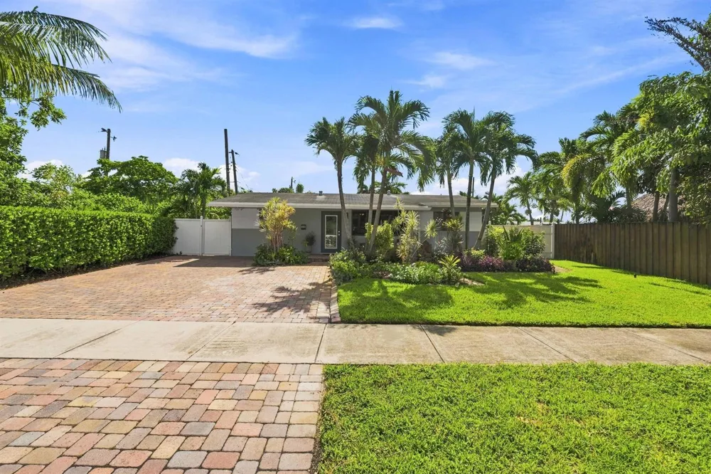4110 NW 16TH AVENUE Oakland Park, FL 33309