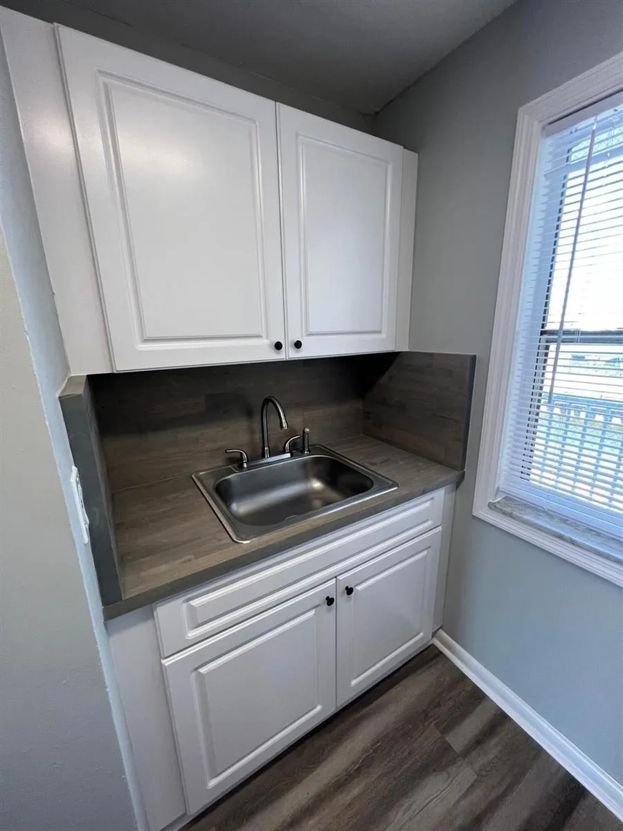2605 NW 135TH STREET #101 Opa-Locka, FL 33167