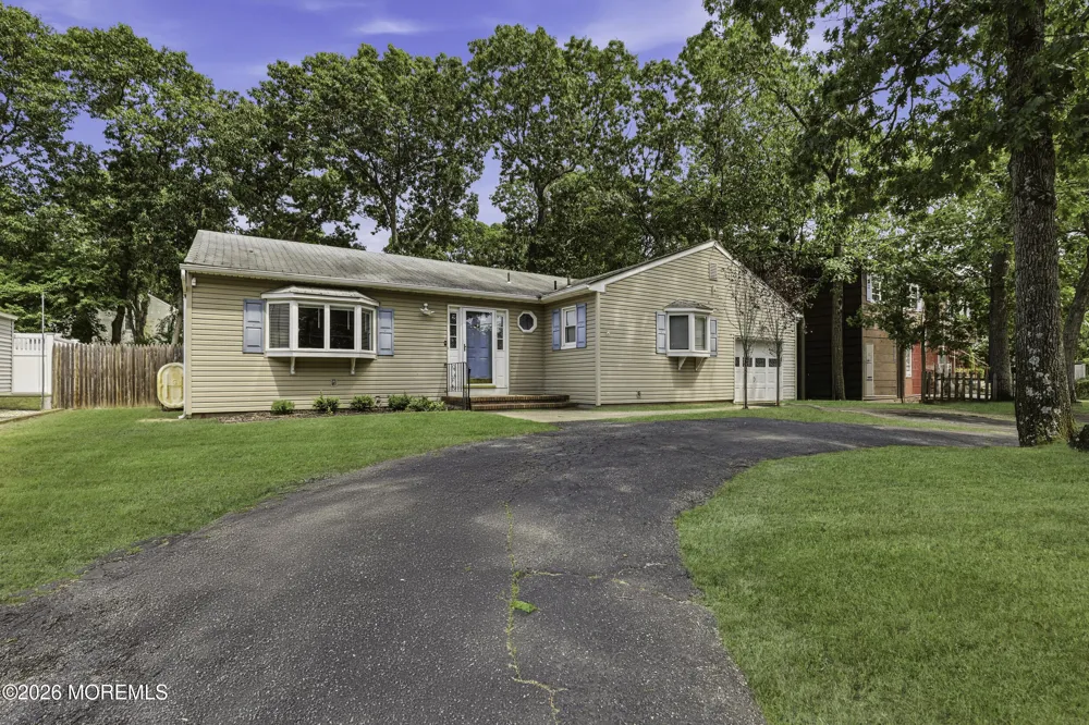 1600 Burrsville Road Brick, NJ 08724