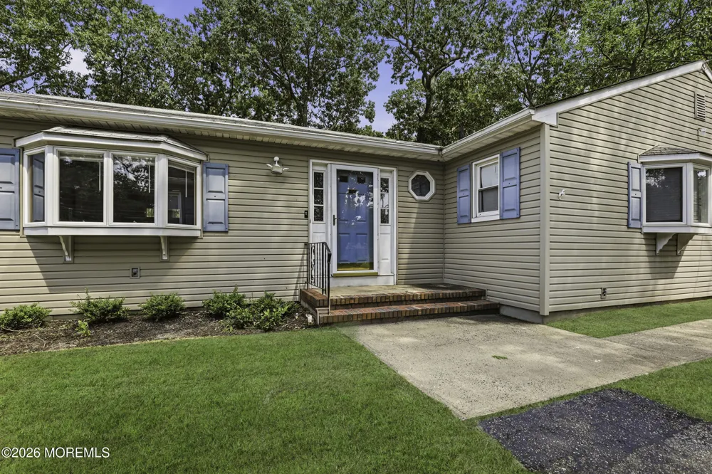 1600 Burrsville Road Brick, NJ 08724