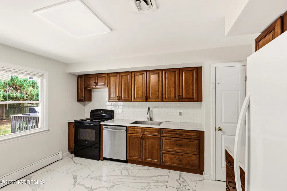 1600 Burrsville Road Brick, NJ 08724