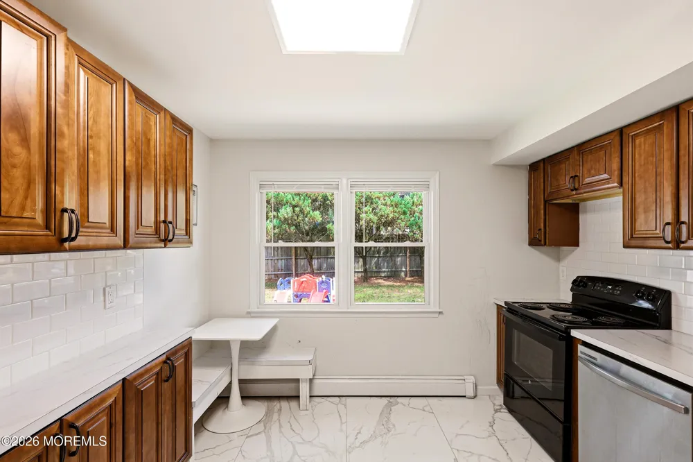 1600 Burrsville Road Brick, NJ 08724