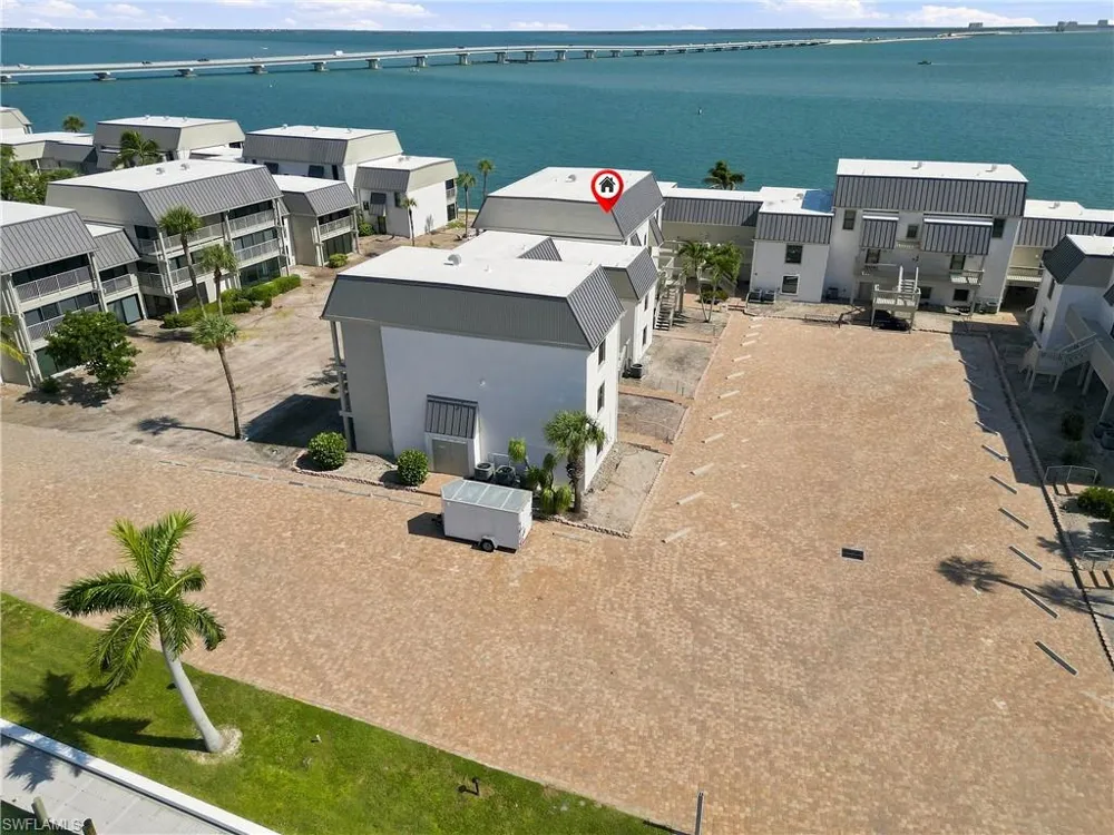 760 Sextant Drive #722 Sanibel, FL 33957