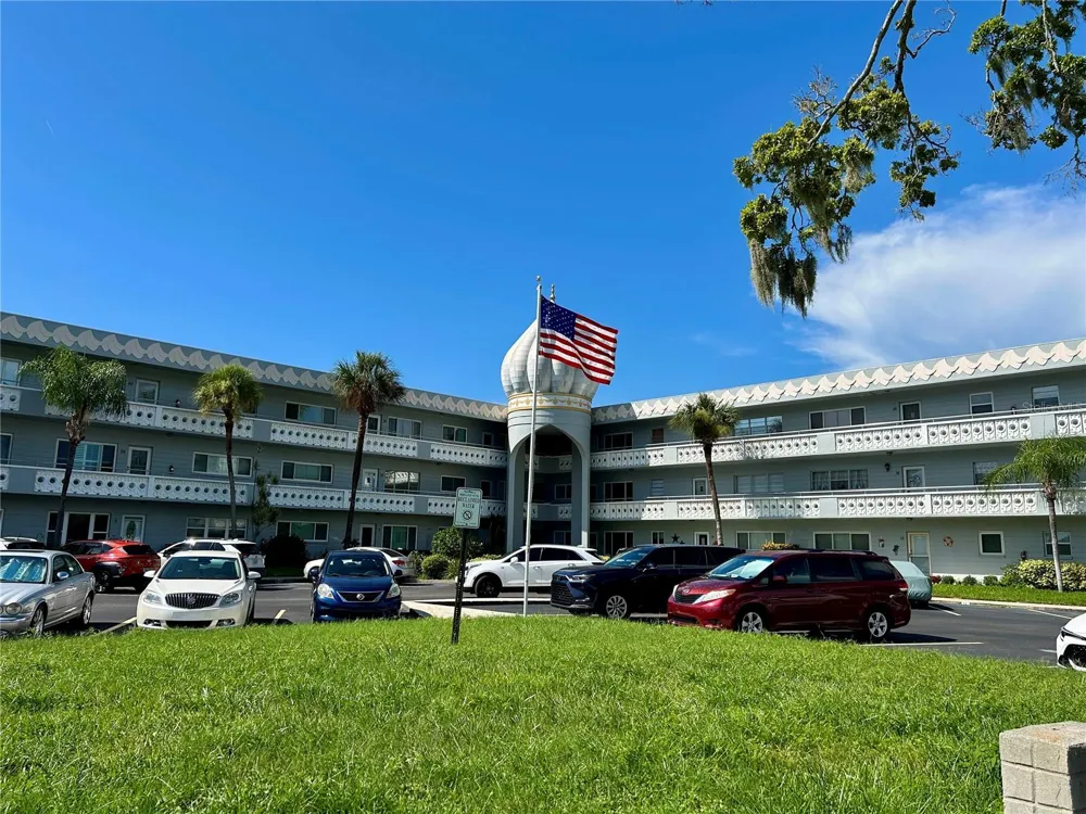 2340 GRECIAN WAY #38 Clearwater, FL 33763