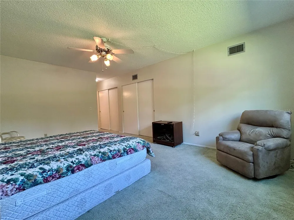 2340 GRECIAN WAY #38 Clearwater, FL 33763