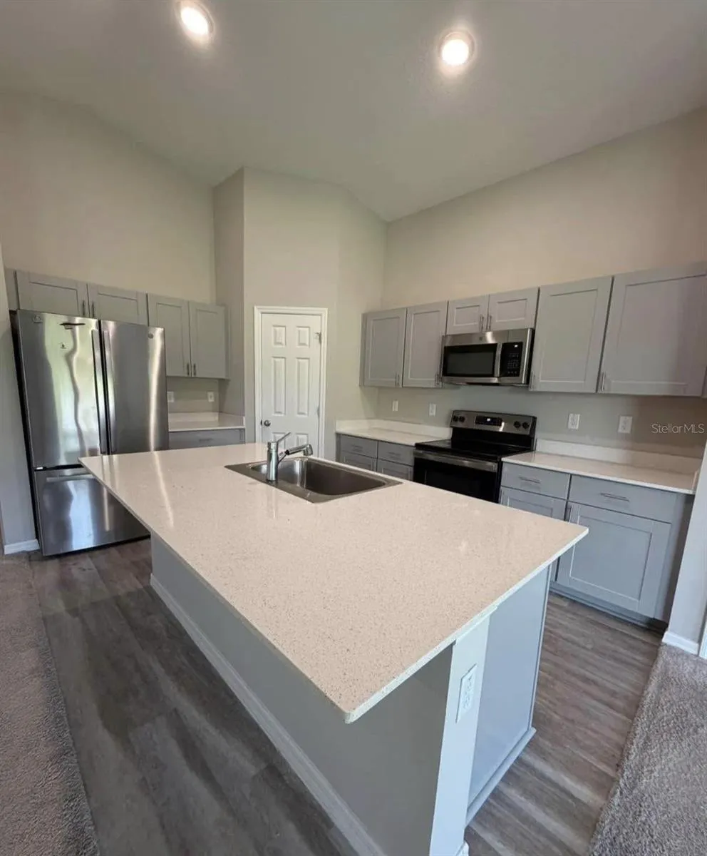 Address Not Shown Lakeland, FL 33811