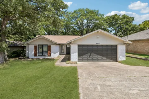 4311 Rockwood Trail