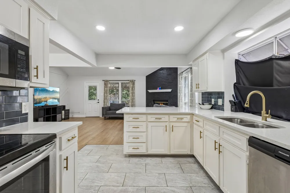 4311 Rockwood Trail Arlington, TX 76016