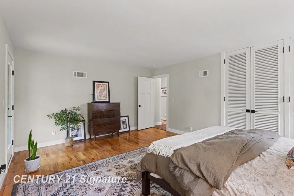 608 Hillcrest Road Midland City, MI 48640