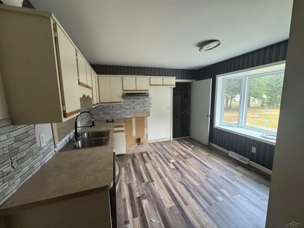 5380 River Ridge Drive Flushing Charter Township, MI 48433