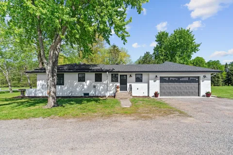 22901 Oakdale Drive