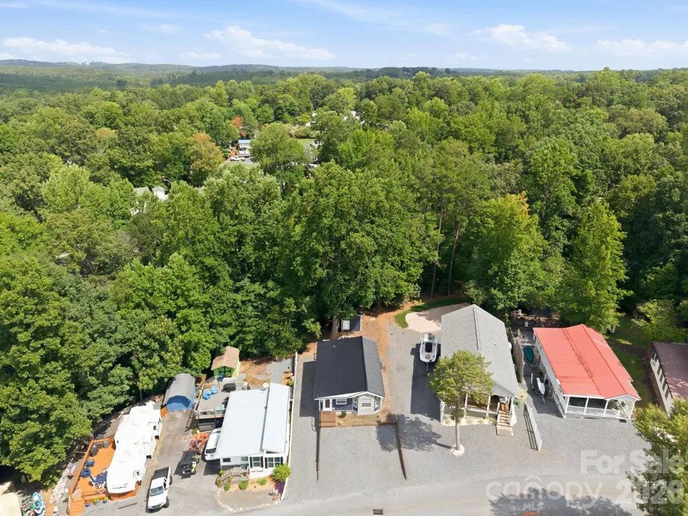 151 Dogwood Circle New London, NC 28127
