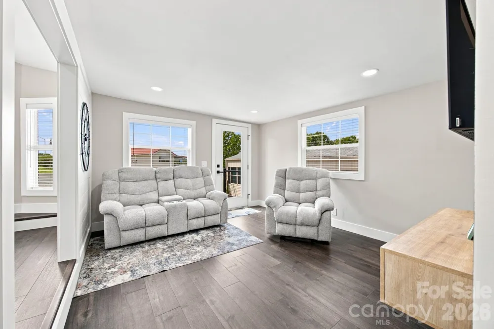 151 Dogwood Circle New London, NC 28127