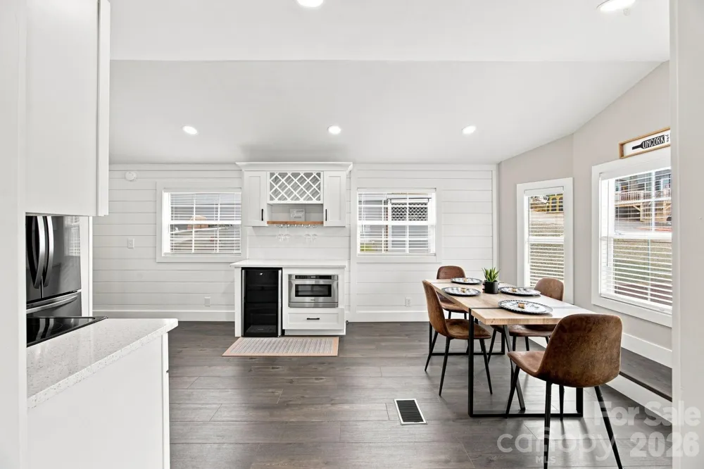 151 Dogwood Circle New London, NC 28127