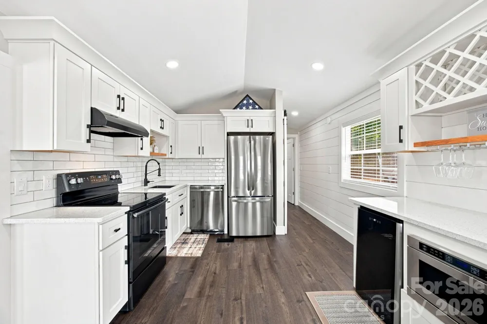 151 Dogwood Circle New London, NC 28127