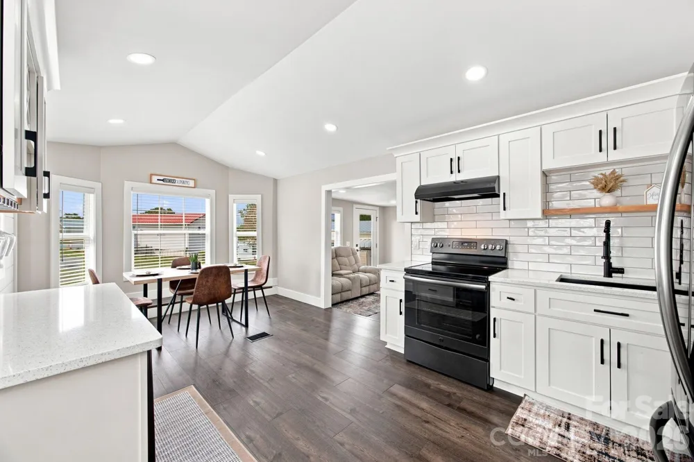 151 Dogwood Circle New London, NC 28127
