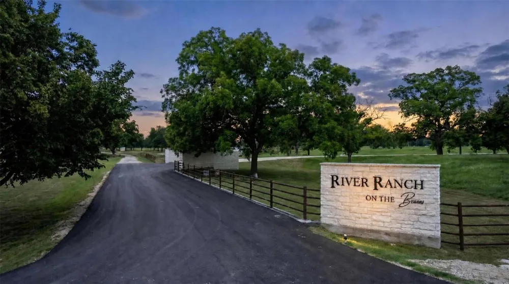 1094 River Ranch Lane Weatherford, TX 76087