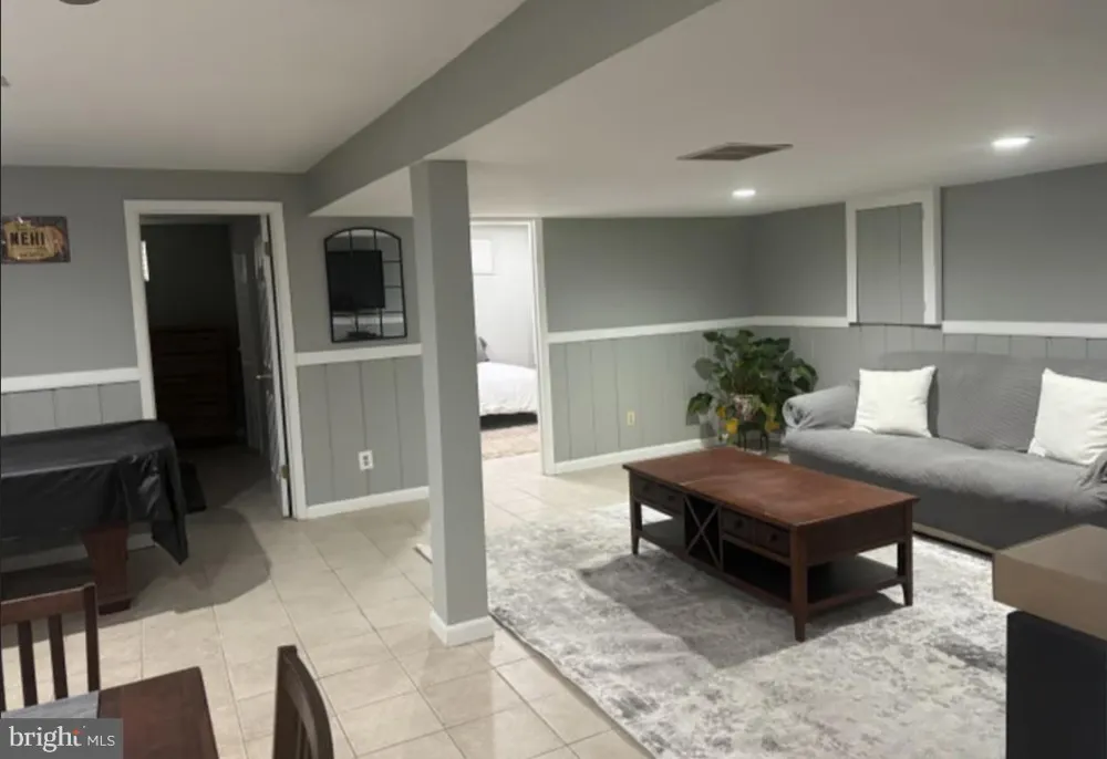 5710 DANNYS PL Alexandria, VA 22311