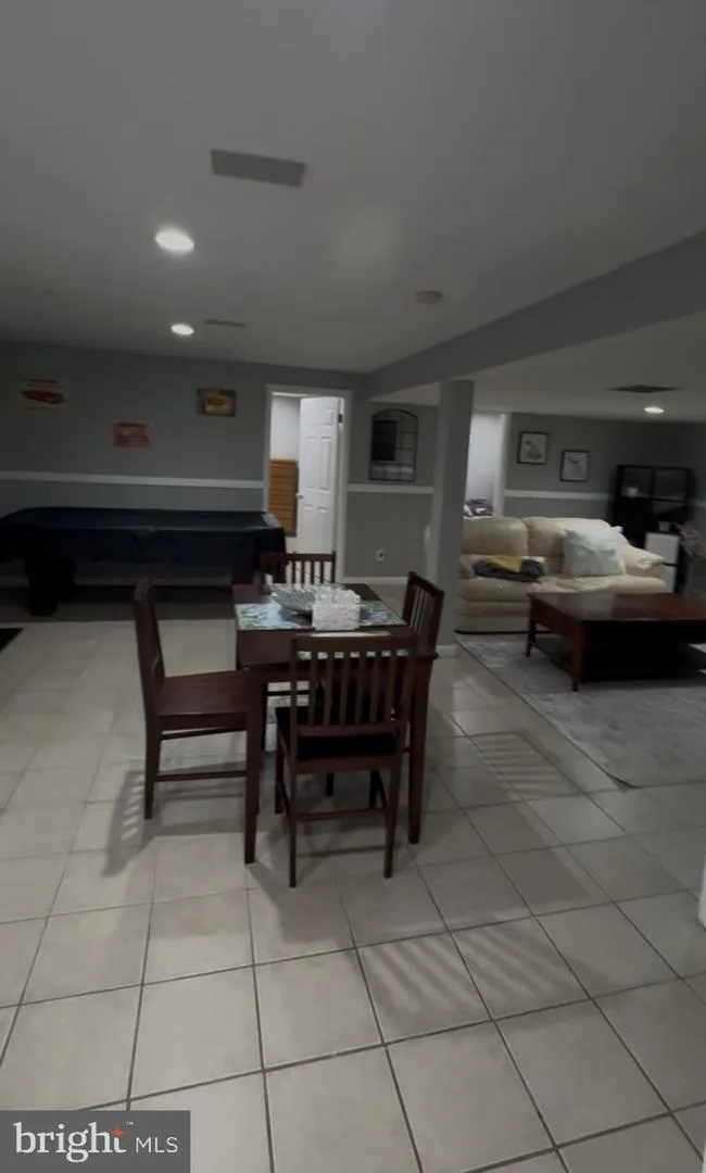 5710 DANNYS PL Alexandria, VA 22311