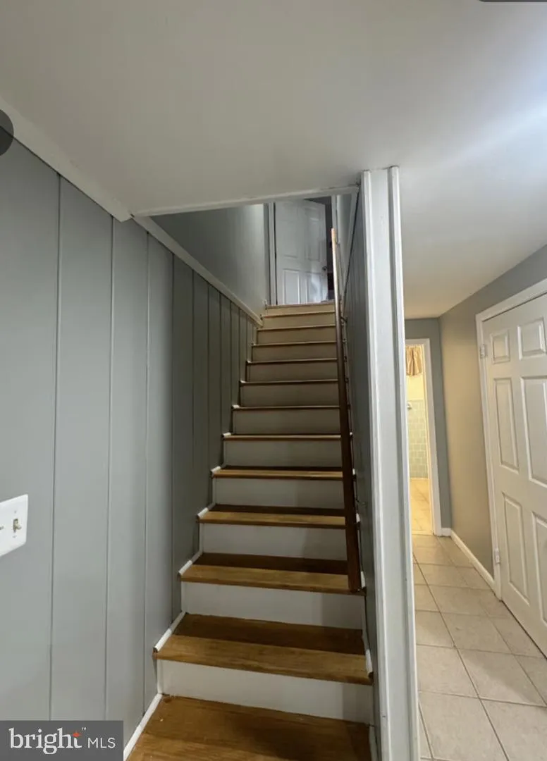 5710 DANNYS PL Alexandria, VA 22311