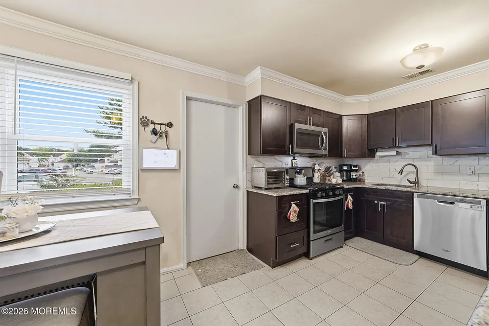 8 Cooper Court Freehold, NJ 07728