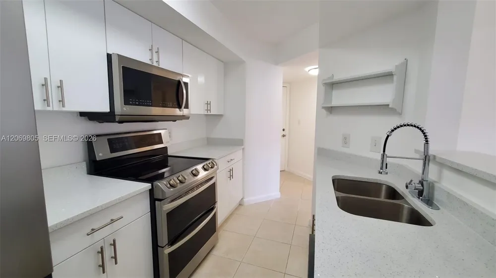 10500 SW 155th Ct #1022 Miami, FL 33196