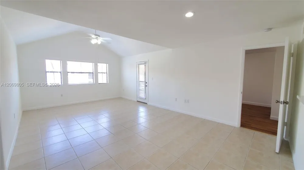 10500 SW 155th Ct #1022 Miami, FL 33196