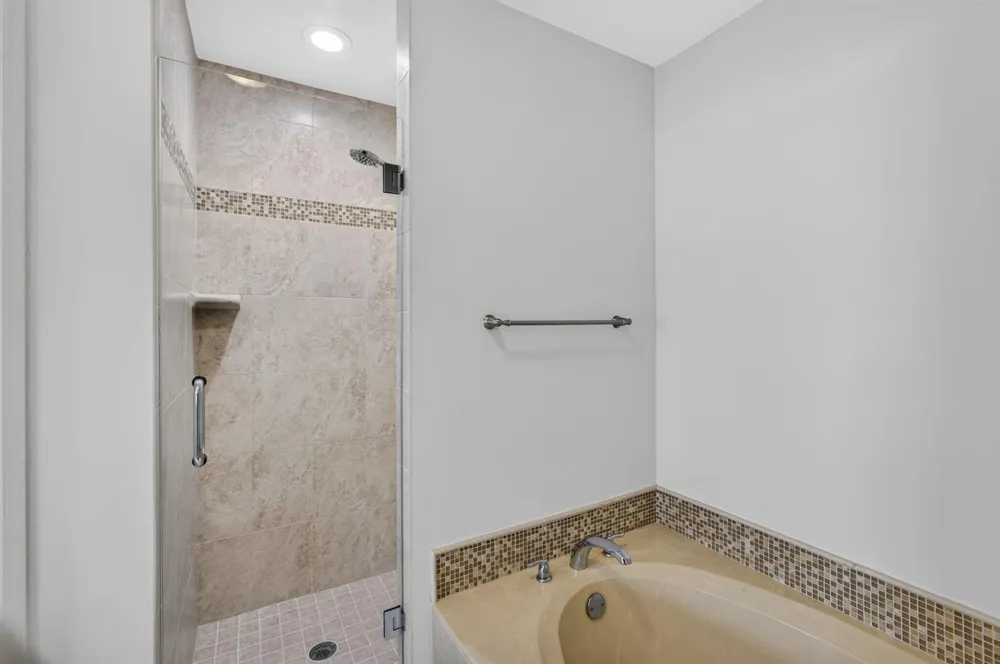 2339 Treasure Isle Drive #44 Palm Beach Gardens, FL 33410