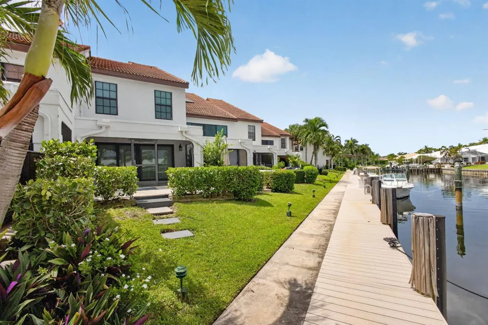 2339 Treasure Isle Drive #44 Palm Beach Gardens, FL 33410