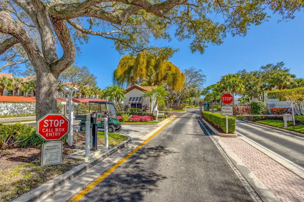 2339 Treasure Isle Drive #44 Palm Beach Gardens, FL 33410