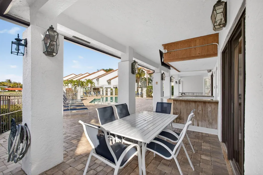 2339 Treasure Isle Drive #44 Palm Beach Gardens, FL 33410
