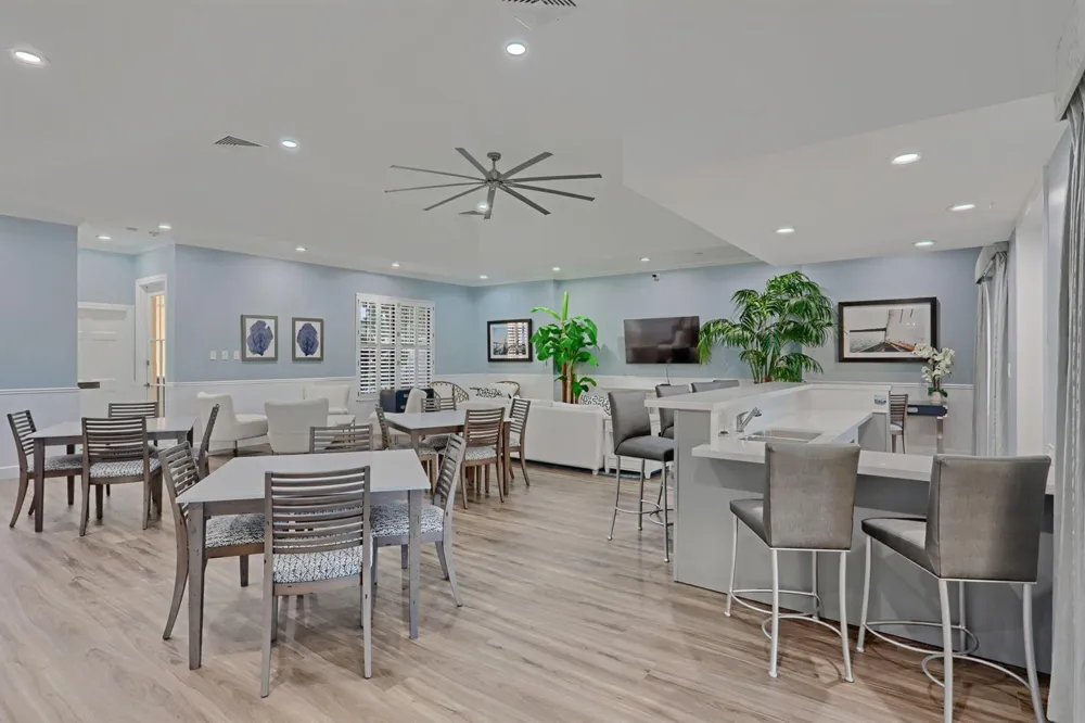 2339 Treasure Isle Drive #44 Palm Beach Gardens, FL 33410