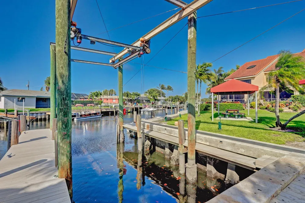 2339 Treasure Isle Drive #44 Palm Beach Gardens, FL 33410