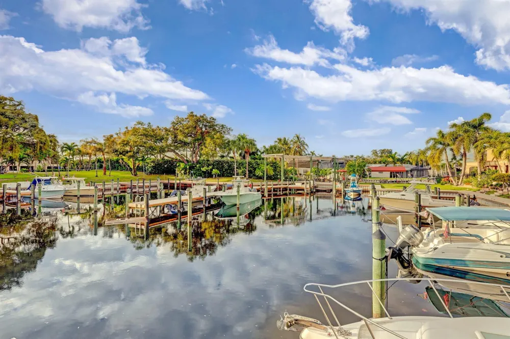 2339 Treasure Isle Drive #44 Palm Beach Gardens, FL 33410