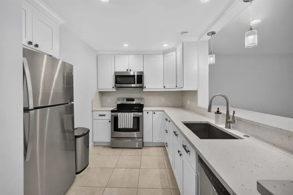 2339 Treasure Isle Drive #44 Palm Beach Gardens, FL 33410