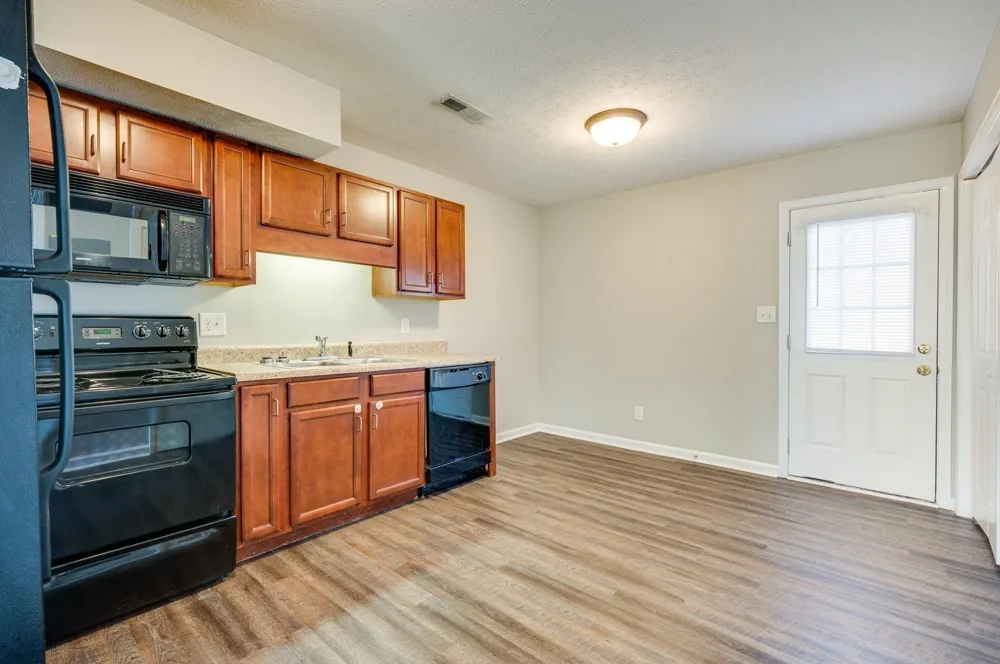 525 Patriot Park #G Clarksville, TN 37042